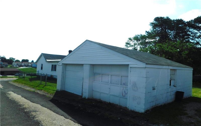 98 Easy Street, Uniontown, 15401, 1 Bedroom Bedrooms, ,1 BathroomBathrooms,Residential,For Sale,Easy Street,1759691