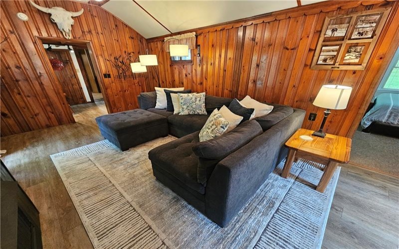 60 Nelson Rd, Ohiopyle, 15470, 2 Bedrooms Bedrooms, 6 Rooms Rooms,1.1 BathroomsBathrooms,Residential,For Sale,Nelson Rd,1759824
