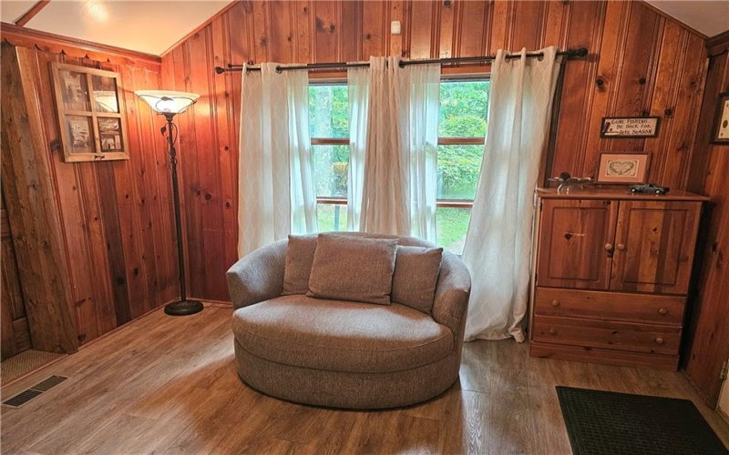 60 Nelson Rd, Ohiopyle, 15470, 2 Bedrooms Bedrooms, 6 Rooms Rooms,1.1 BathroomsBathrooms,Residential,For Sale,Nelson Rd,1759824