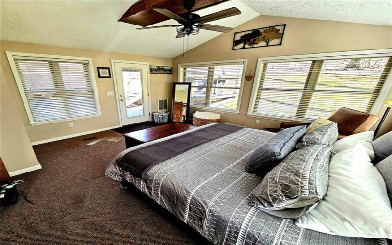 60 Nelson Rd, Ohiopyle, 15470, 2 Bedrooms Bedrooms, 6 Rooms Rooms,1.1 BathroomsBathrooms,Residential,For Sale,Nelson Rd,1759824