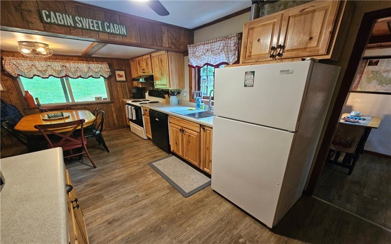 60 Nelson Rd, Ohiopyle, 15470, 2 Bedrooms Bedrooms, 6 Rooms Rooms,1.1 BathroomsBathrooms,Residential,For Sale,Nelson Rd,1759824
