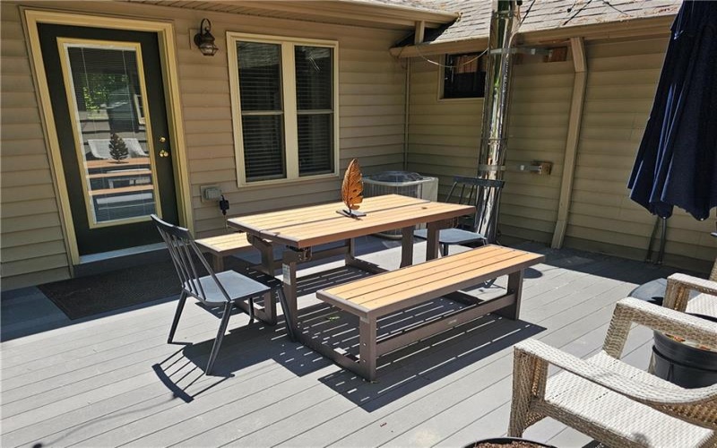 60 Nelson Rd, Ohiopyle, 15470, 2 Bedrooms Bedrooms, 6 Rooms Rooms,1.1 BathroomsBathrooms,Residential,For Sale,Nelson Rd,1759824