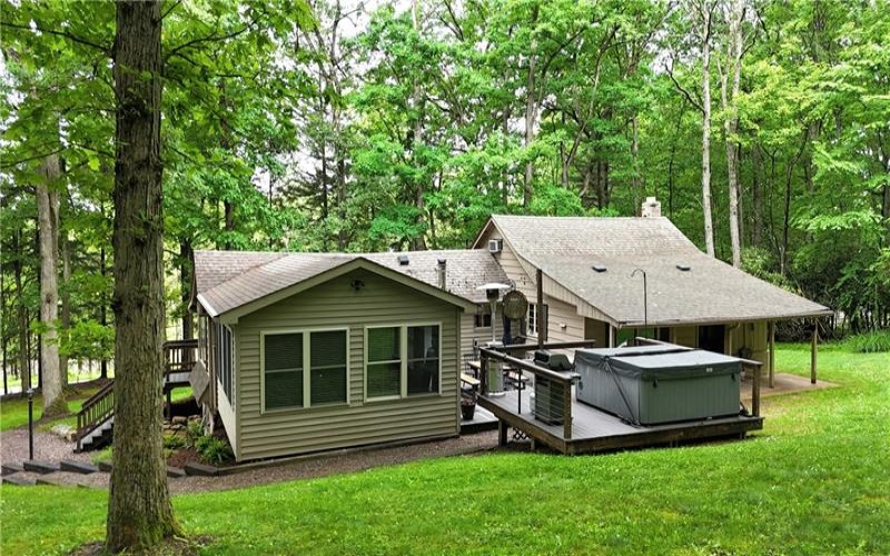 60 Nelson Rd, Ohiopyle, 15470, 2 Bedrooms Bedrooms, 6 Rooms Rooms,1.1 BathroomsBathrooms,Residential,For Sale,Nelson Rd,1759824