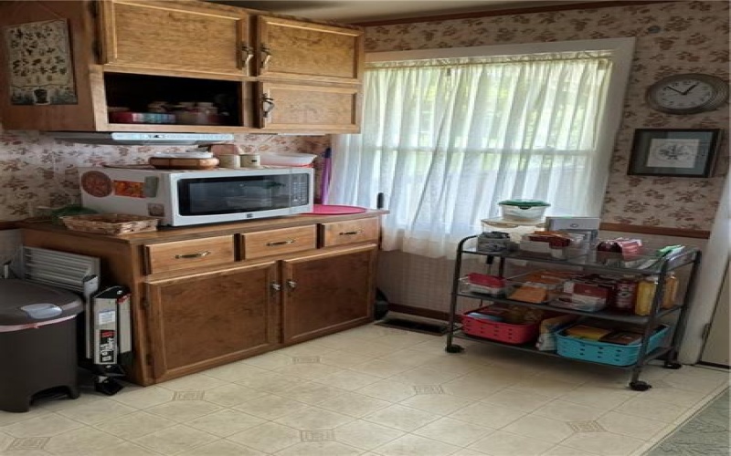 1350 Denton St, Greensburg, 15601, 3 Bedrooms Bedrooms, 7 Rooms Rooms,1 BathroomBathrooms,Residential,For Sale,Denton St,1759921
