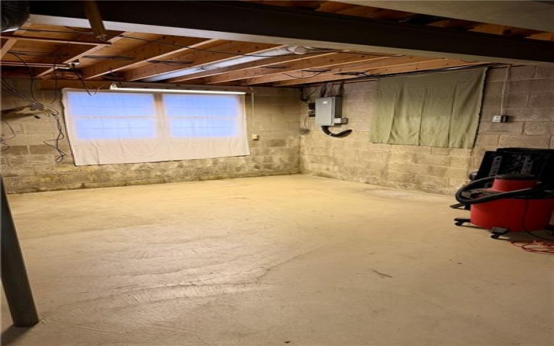 1350 Denton St, Greensburg, 15601, 3 Bedrooms Bedrooms, 7 Rooms Rooms,1 BathroomBathrooms,Residential,For Sale,Denton St,1759921