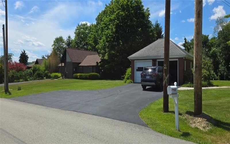2619 Linda Dr, Murrysville, 15668, 4 Bedrooms Bedrooms, 7 Rooms Rooms,2 BathroomsBathrooms,Residential,For Sale,Linda Dr,1759930