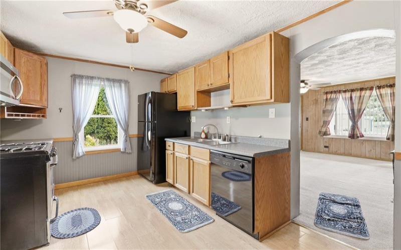111 Center St, Stoystown, 15563, 3 Bedrooms Bedrooms, ,1.1 BathroomsBathrooms,Residential,For Sale,Center St,1759953