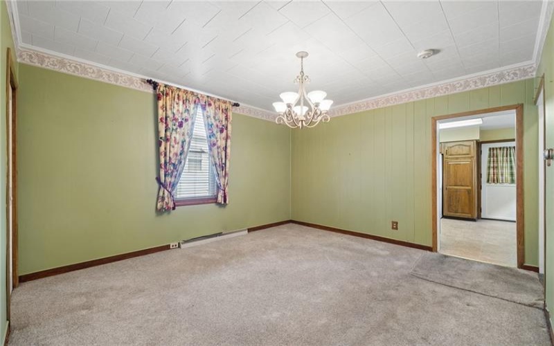 212 4th Street, Youngwood, 15697, 2 Bedrooms Bedrooms, 7 Rooms Rooms,1 BathroomBathrooms,Residential,For Sale,4th Street,1759987
