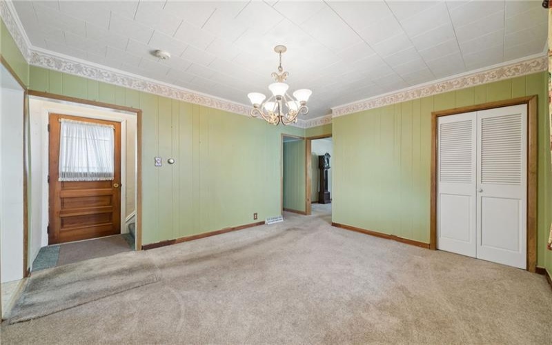 212 4th Street, Youngwood, 15697, 2 Bedrooms Bedrooms, 7 Rooms Rooms,1 BathroomBathrooms,Residential,For Sale,4th Street,1759987