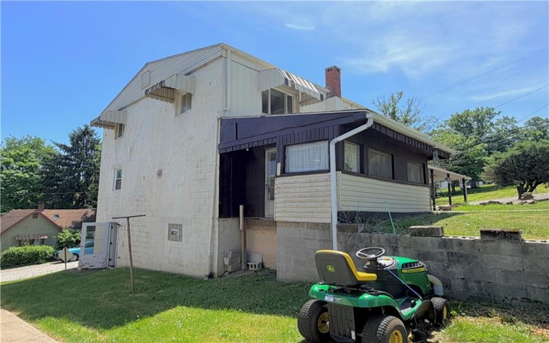 757 Buena Vista St, Washington, 15301, ,Multi-unit,For Sale,Buena Vista St,1759998