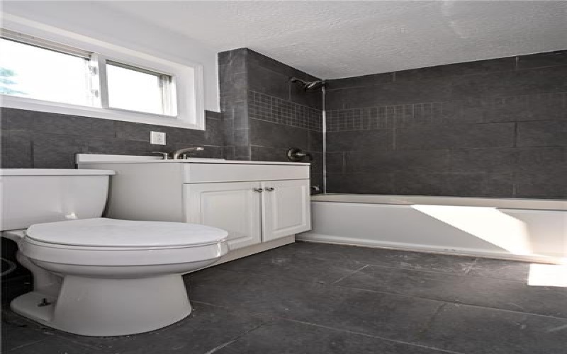 697 Main St, Monongahela, 15063, 3 Bedrooms Bedrooms, ,1.1 BathroomsBathrooms,Residential,For Sale,Main St,1760000