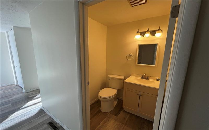 456 Hunting Creek Rd, Canonsburg, 15317, 2 Bedrooms Bedrooms, ,1.1 BathroomsBathrooms,Lease,For Rent,Hunting Creek Rd,1760001