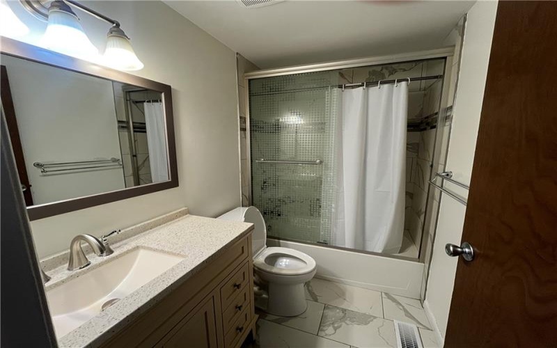 456 Hunting Creek Rd, Canonsburg, 15317, 2 Bedrooms Bedrooms, ,1.1 BathroomsBathrooms,Lease,For Rent,Hunting Creek Rd,1760001
