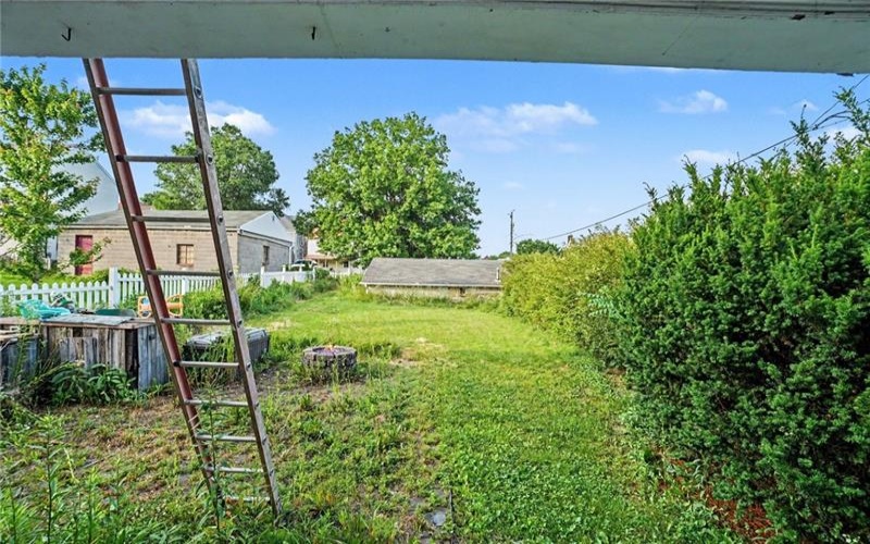 300 Duncan Avenue, Washington, 15301, 4 Bedrooms Bedrooms, ,2.1 BathroomsBathrooms,Residential,For Sale,Duncan Avenue,1760031