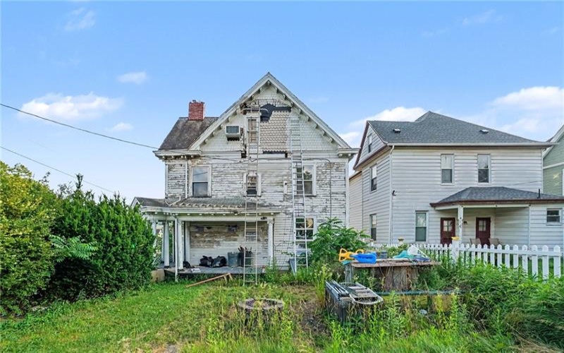 300 Duncan Avenue, Washington, 15301, 4 Bedrooms Bedrooms, ,2.1 BathroomsBathrooms,Residential,For Sale,Duncan Avenue,1760031