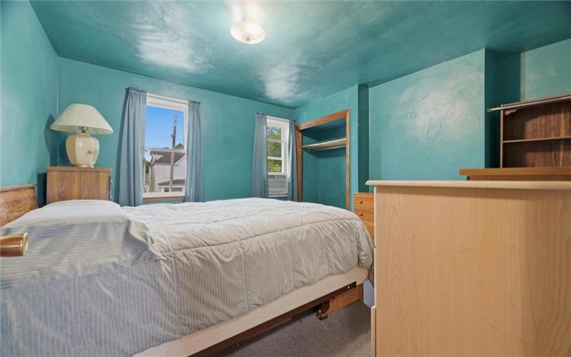 145 Jefferson Ave, Vandergrift, 15690, 5 Bedrooms Bedrooms, 8 Rooms Rooms,1.1 BathroomsBathrooms,Residential,For Sale,Jefferson Ave,1759761