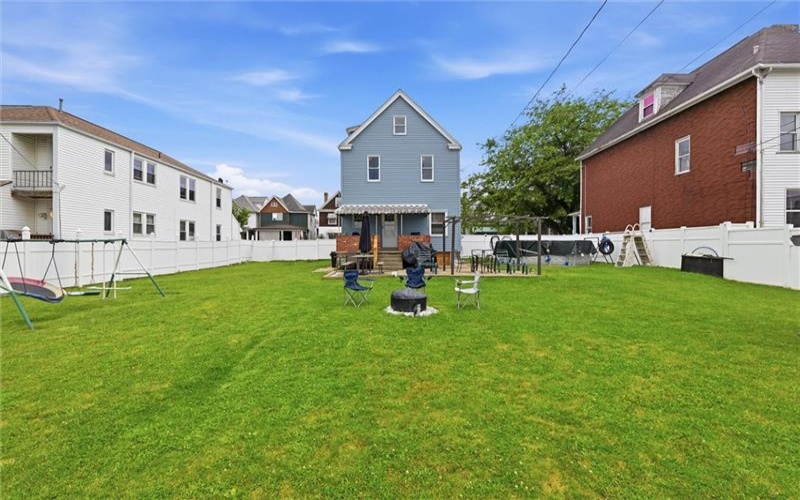 145 Jefferson Ave, Vandergrift, 15690, 5 Bedrooms Bedrooms, 8 Rooms Rooms,1.1 BathroomsBathrooms,Residential,For Sale,Jefferson Ave,1759761