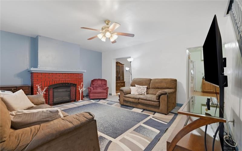 145 Jefferson Ave, Vandergrift, 15690, 5 Bedrooms Bedrooms, 8 Rooms Rooms,1.1 BathroomsBathrooms,Residential,For Sale,Jefferson Ave,1759761