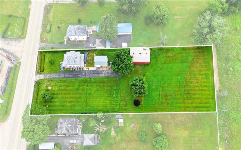 7893 National Pike, Uniontown, 15401, 4 Bedrooms Bedrooms, ,1.1 BathroomsBathrooms,Residential,For Sale,National Pike,1760003