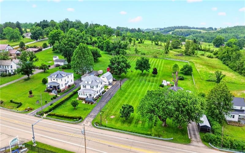 7893 National Pike, Uniontown, 15401, 4 Bedrooms Bedrooms, ,1.1 BathroomsBathrooms,Residential,For Sale,National Pike,1760003