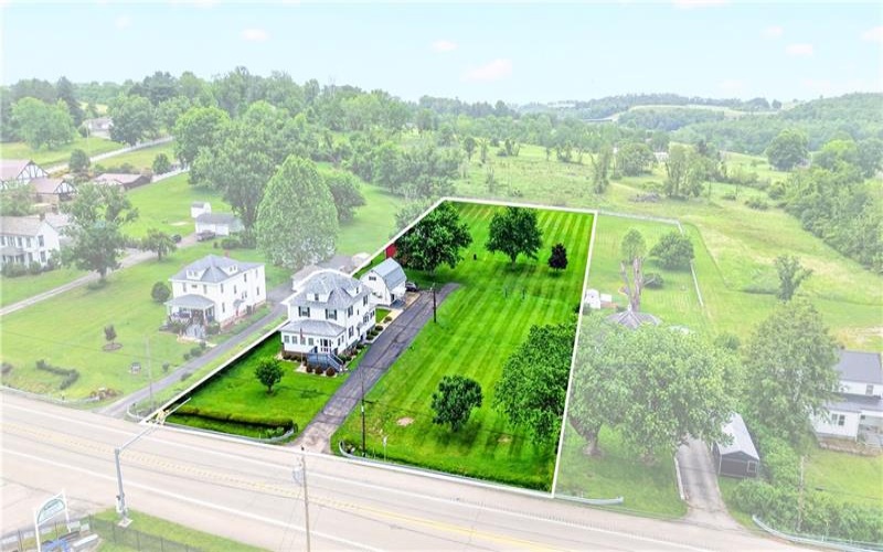7893 National Pike, Uniontown, 15401, 4 Bedrooms Bedrooms, ,1.1 BathroomsBathrooms,Residential,For Sale,National Pike,1760003