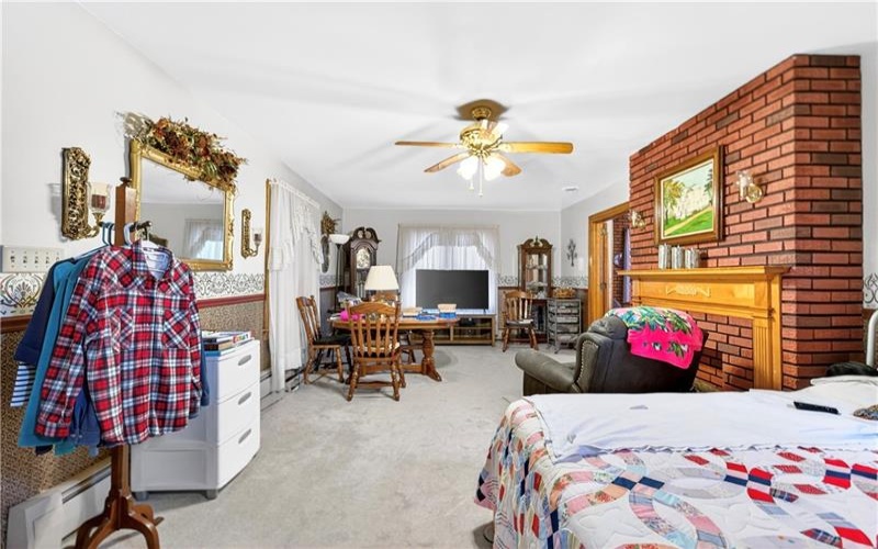 7893 National Pike, Uniontown, 15401, 4 Bedrooms Bedrooms, ,1.1 BathroomsBathrooms,Residential,For Sale,National Pike,1760003