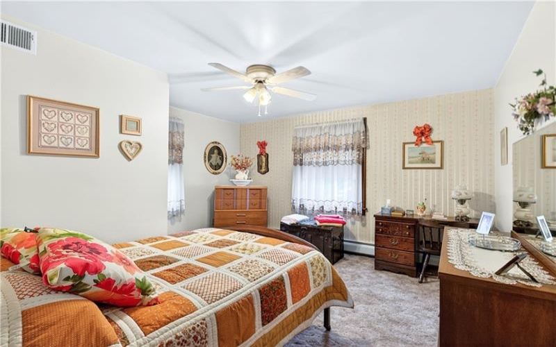 7893 National Pike, Uniontown, 15401, 4 Bedrooms Bedrooms, ,1.1 BathroomsBathrooms,Residential,For Sale,National Pike,1760003