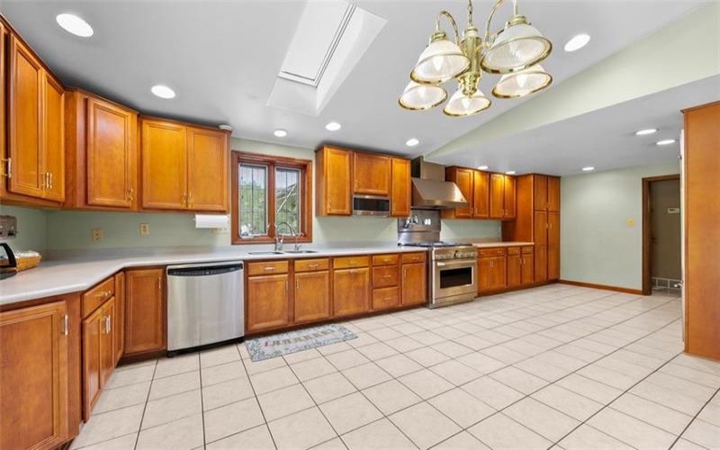 4948 Ashbaugh Rd, Murrysville, 15668, 3 Bedrooms Bedrooms, 12 Rooms Rooms,3.1 BathroomsBathrooms,Residential,For Sale,Ashbaugh Rd,1759493