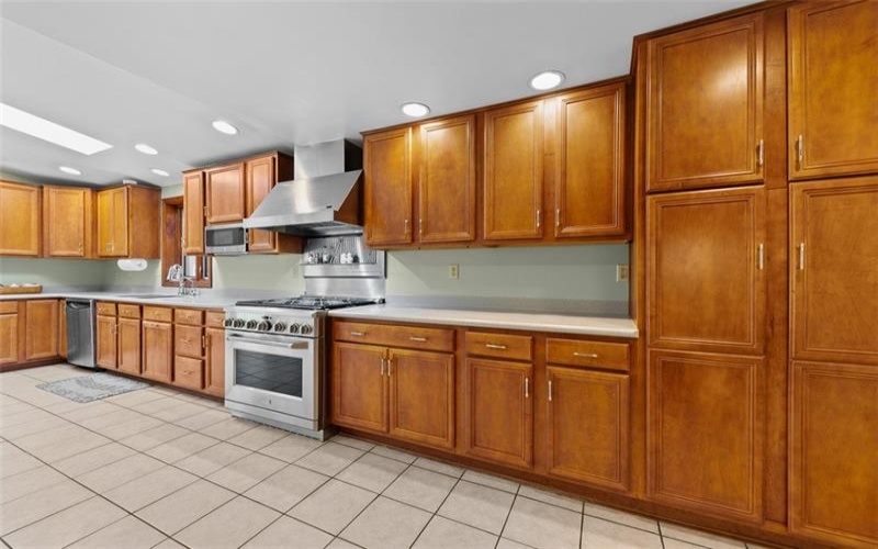4948 Ashbaugh Rd, Murrysville, 15668, 3 Bedrooms Bedrooms, 12 Rooms Rooms,3.1 BathroomsBathrooms,Residential,For Sale,Ashbaugh Rd,1759493