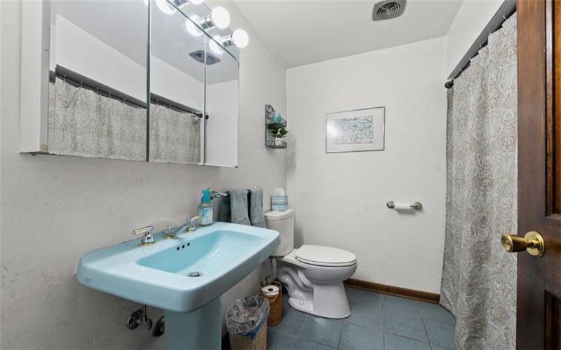 4948 Ashbaugh Rd, Murrysville, 15668, 3 Bedrooms Bedrooms, 12 Rooms Rooms,3.1 BathroomsBathrooms,Residential,For Sale,Ashbaugh Rd,1759493