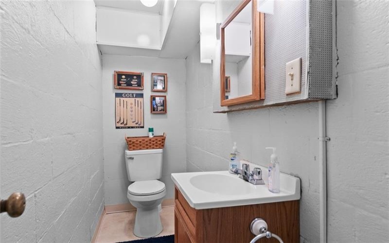4948 Ashbaugh Rd, Murrysville, 15668, 3 Bedrooms Bedrooms, 12 Rooms Rooms,3.1 BathroomsBathrooms,Residential,For Sale,Ashbaugh Rd,1759493