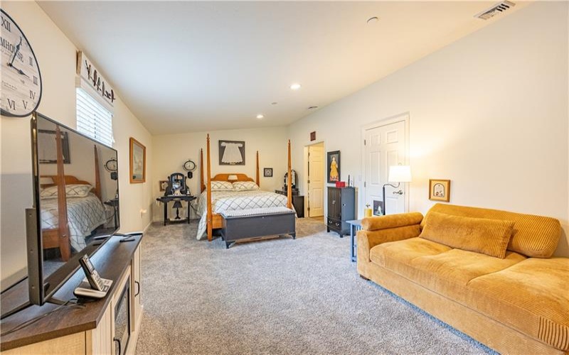 104 Aiden Ln, New Kensington, 15068, 2 Bedrooms Bedrooms, ,2.1 BathroomsBathrooms,Residential,For Sale,Aiden Ln,1759940