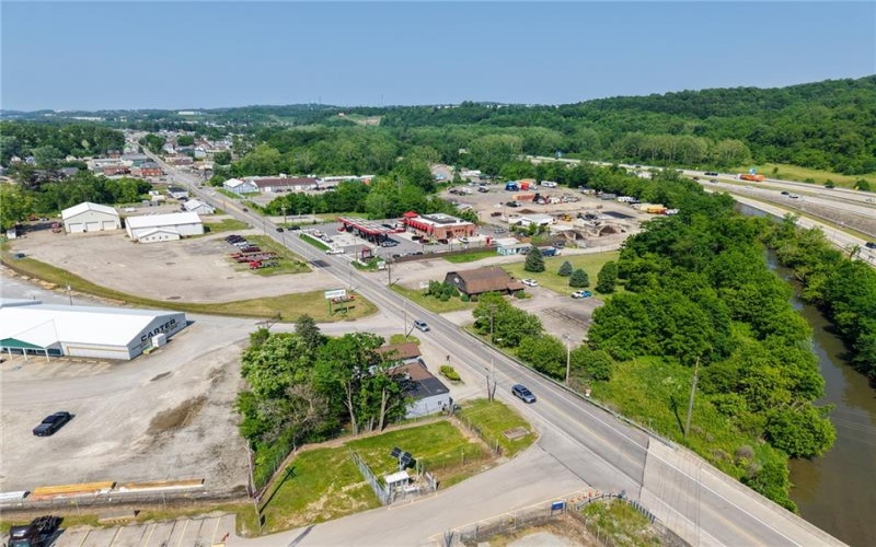 670 Pike St, Meadowlands, 15347, ,Commercial-industrial-business,For Sale,Pike St,1760086