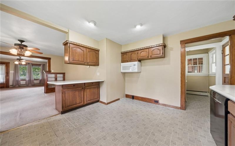 1405 Park Ave, Washington, 15301, 4 Bedrooms Bedrooms, 7 Rooms Rooms,1.1 BathroomsBathrooms,Residential,For Sale,Park Ave,1760024
