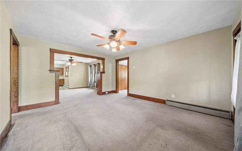 1405 Park Ave, Washington, 15301, 4 Bedrooms Bedrooms, 7 Rooms Rooms,1.1 BathroomsBathrooms,Residential,For Sale,Park Ave,1760024