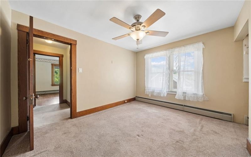 1405 Park Ave, Washington, 15301, 4 Bedrooms Bedrooms, 7 Rooms Rooms,1.1 BathroomsBathrooms,Residential,For Sale,Park Ave,1760024