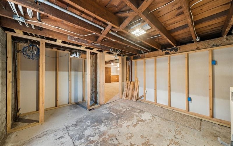 1405 Park Ave, Washington, 15301, 4 Bedrooms Bedrooms, 7 Rooms Rooms,1.1 BathroomsBathrooms,Residential,For Sale,Park Ave,1760024