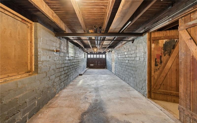 1405 Park Ave, Washington, 15301, 4 Bedrooms Bedrooms, 7 Rooms Rooms,1.1 BathroomsBathrooms,Residential,For Sale,Park Ave,1760024