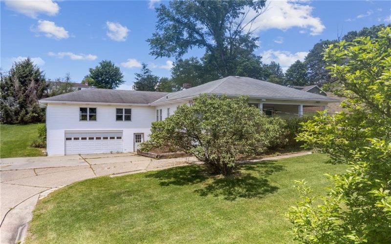 1405 Park Ave, Washington, 15301, 4 Bedrooms Bedrooms, 7 Rooms Rooms,1.1 BathroomsBathrooms,Residential,For Sale,Park Ave,1760024