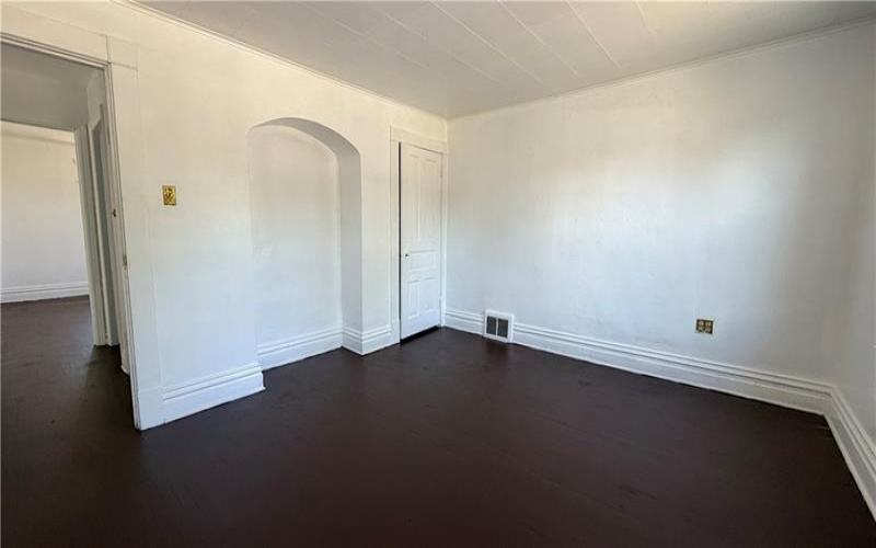 1633 Leishman Ave, New Kensington, 15068, 5 Bedrooms Bedrooms, ,2.1 BathroomsBathrooms,Residential,For Sale,Leishman Ave,1760051