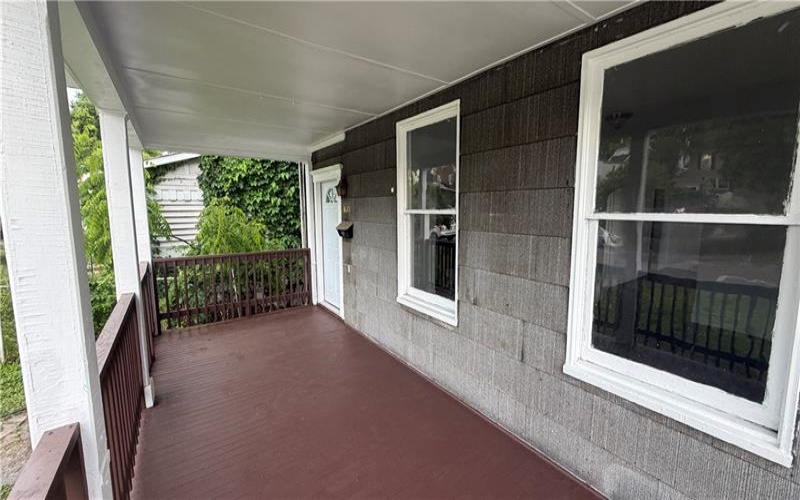 1633 Leishman Ave, New Kensington, 15068, 5 Bedrooms Bedrooms, ,2.1 BathroomsBathrooms,Residential,For Sale,Leishman Ave,1760051