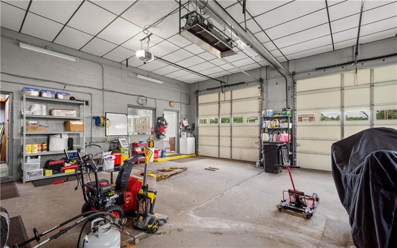 595 N Main Street, Washington, 15301, ,Commercial-industrial-business,For Sale,N Main Street,1760068