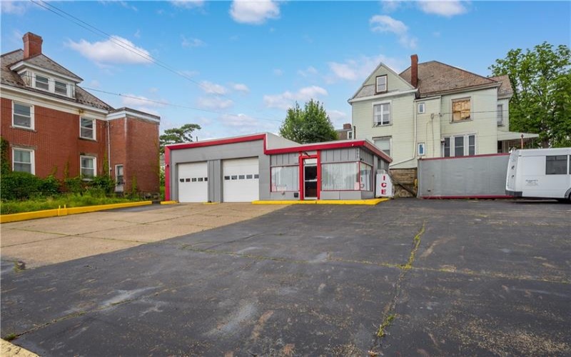 595 N Main Street, Washington, 15301, ,Commercial-industrial-business,For Sale,N Main Street,1760068