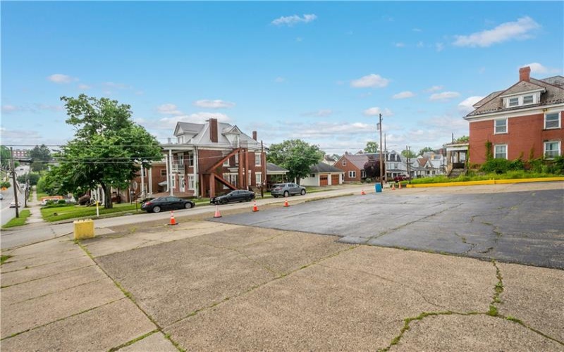 595 N Main Street, Washington, 15301, ,Commercial-industrial-business,For Sale,N Main Street,1760068