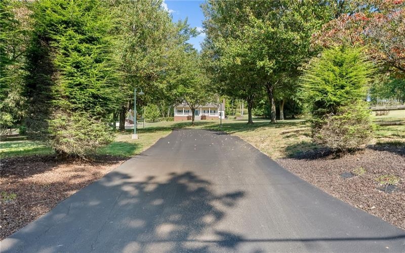 959 Bentleyville Rd, Charleroi, 15022, 4 Bedrooms Bedrooms, ,3.1 BathroomsBathrooms,Farm-acreage-lot,For Sale,Barn, Multi-purpose buildng,Bentleyville Rd,1760127