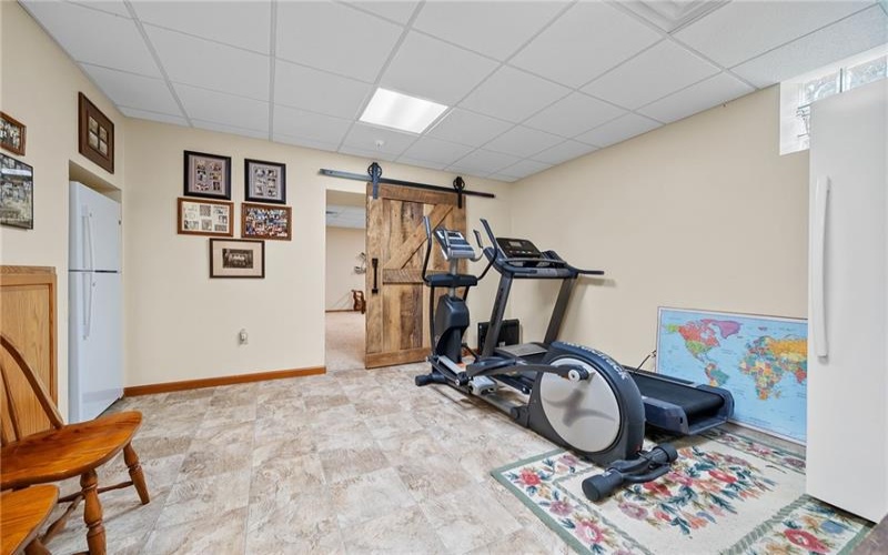 959 Bentleyville Rd, Charleroi, 15022, 4 Bedrooms Bedrooms, ,3.1 BathroomsBathrooms,Farm-acreage-lot,For Sale,Barn, Multi-purpose buildng,Bentleyville Rd,1760127