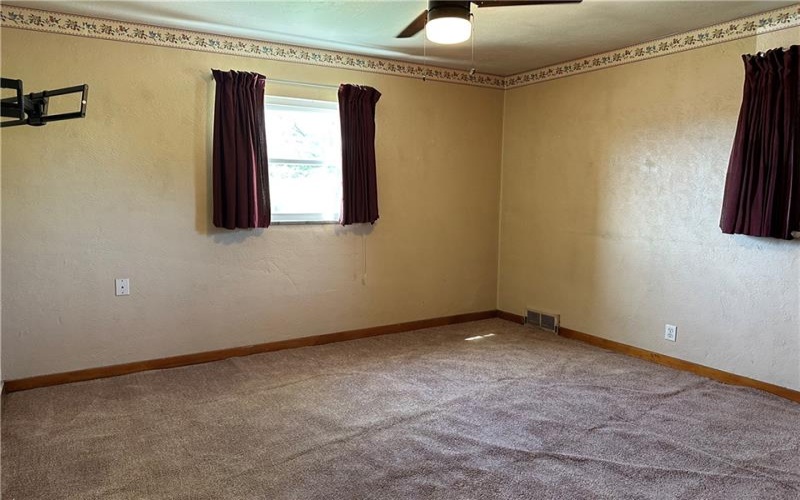 1311 Athalia Avenue, Monessen, 15062, 3 Bedrooms Bedrooms, 7 Rooms Rooms,1.1 BathroomsBathrooms,Residential,For Sale,Athalia Avenue,1760310