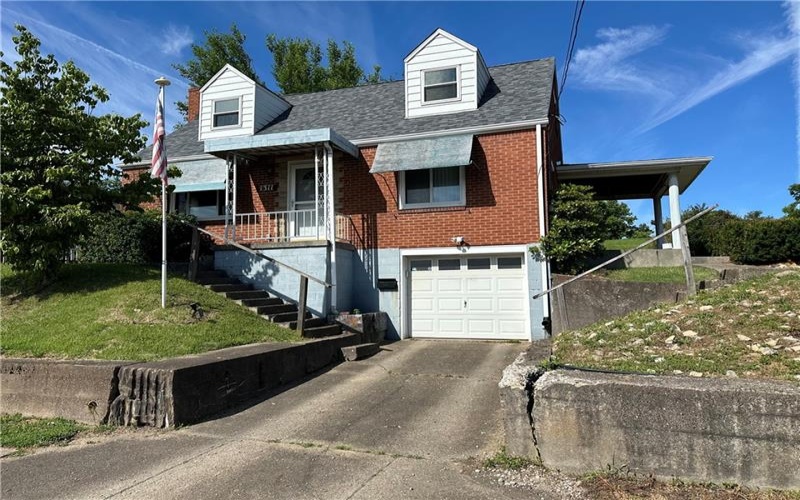 1311 Athalia Avenue, Monessen, 15062, 3 Bedrooms Bedrooms, 7 Rooms Rooms,1.1 BathroomsBathrooms,Residential,For Sale,Athalia Avenue,1760310