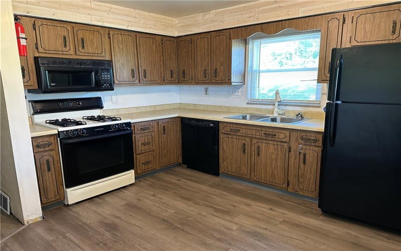 1311 Athalia Avenue, Monessen, 15062, 3 Bedrooms Bedrooms, 7 Rooms Rooms,1.1 BathroomsBathrooms,Residential,For Sale,Athalia Avenue,1760310