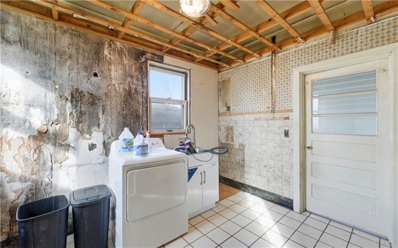 420 Carson Street, Monongahela, 15063, 3 Bedrooms Bedrooms, ,2 BathroomsBathrooms,Residential,For Sale,Carson Street,1737081